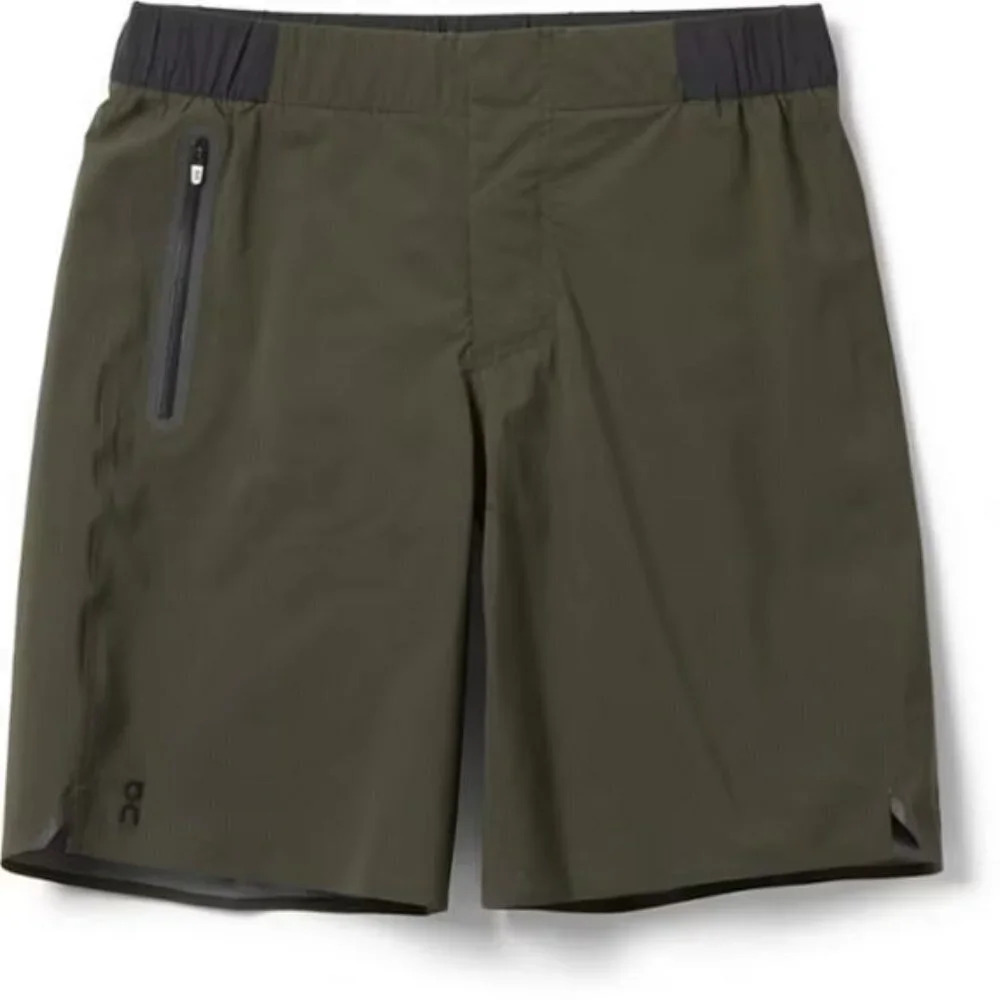 On Men's Waterproof Shorts. Sz: M
